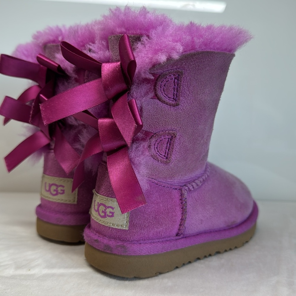 Kids Ugg Bailey Bow Boots little girls 7